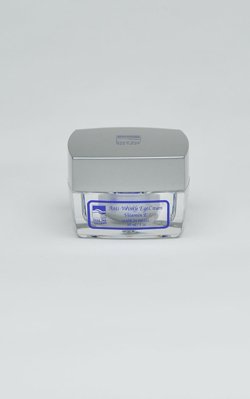 Eye Cream - Wrinkles & Puffiness - Dead Sea Spa - 1.0 oz.