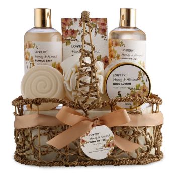 Spa Gift Set - Honey-Almond - Lovery Skincare - 8-Piece
